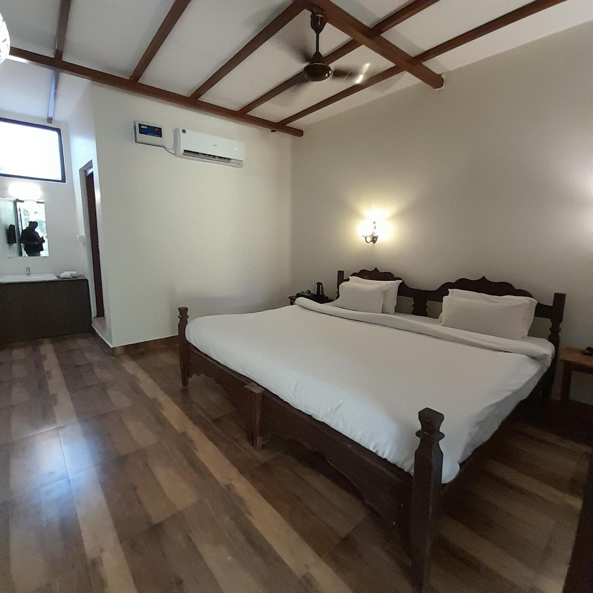 De Soul Sante Beach Resorts Morjim Goa Εξωτερικό φωτογραφία