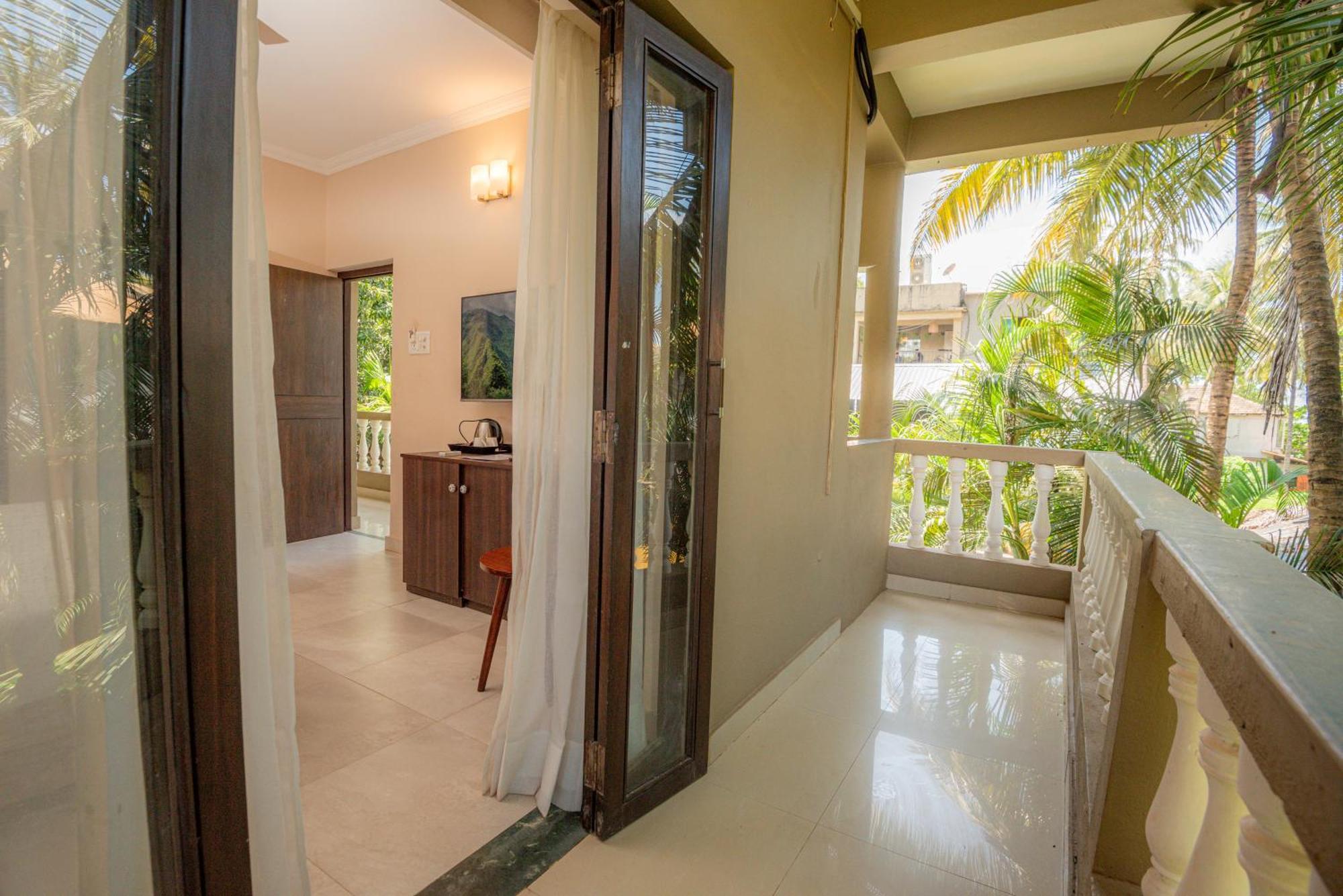 De Soul Sante Beach Resorts Morjim Goa Εξωτερικό φωτογραφία